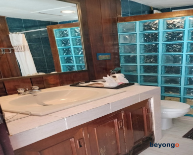 Le Prive Resort 49