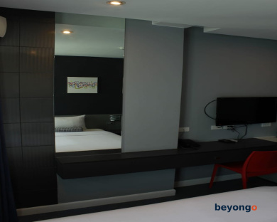 Leez Inn Malate 14