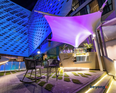 LiT BANGKOK Hotel 106