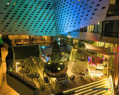 LiT BANGKOK Hotel 4