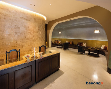 LiT BANGKOK Hotel 41