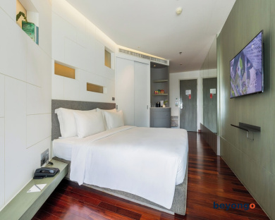 LiT BANGKOK Hotel 43