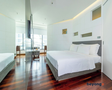 LiT BANGKOK Hotel 47