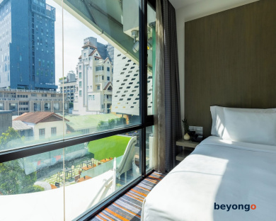 LiT BANGKOK Hotel 56