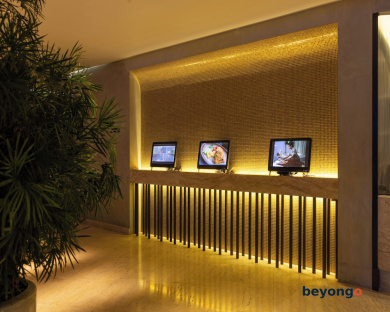 LiT BANGKOK Hotel 6