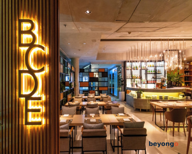 LiT BANGKOK Hotel 84