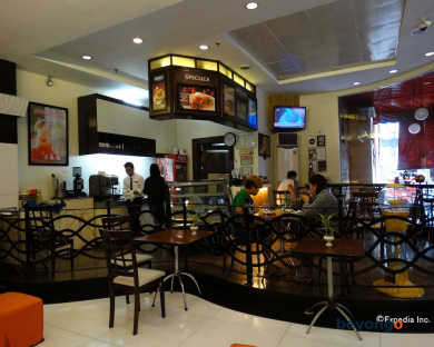 Majestic Hotel (formerly Octagon Mansion Hotel) 25