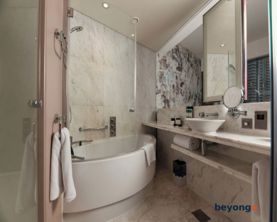 Media One Hotel Dubai 119
