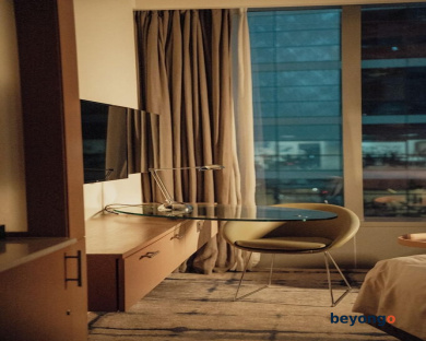 Media One Hotel Dubai 170