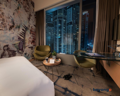 Media One Hotel Dubai 214