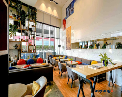 Media One Hotel Dubai 245