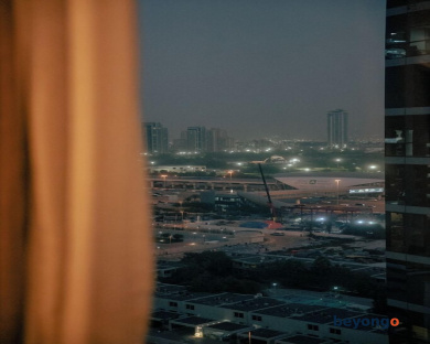 Media One Hotel Dubai 273