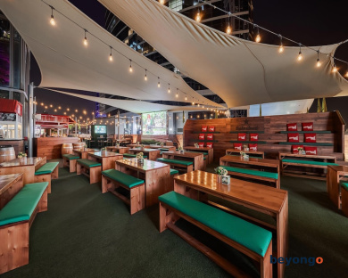 Media One Hotel Dubai 304