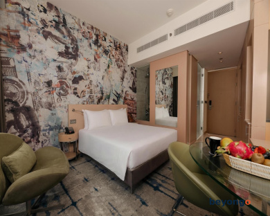 Media One Hotel Dubai 94