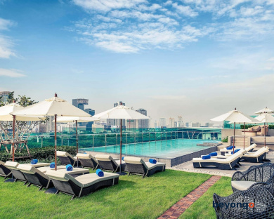 Mercure Bangkok Makkasan 11