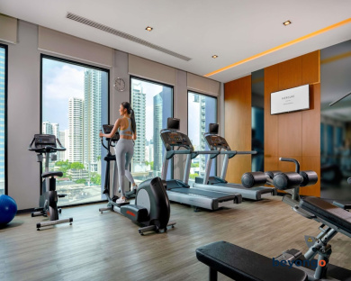 Mercure Bangkok Makkasan 12