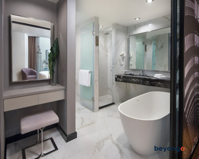 Mercure Bangkok Makkasan 32