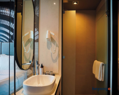 Mercure Bangkok Makkasan 33