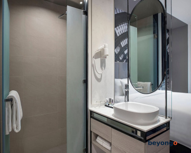 Mercure Bangkok Makkasan 34