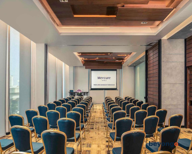 Mercure Bangkok Makkasan 53