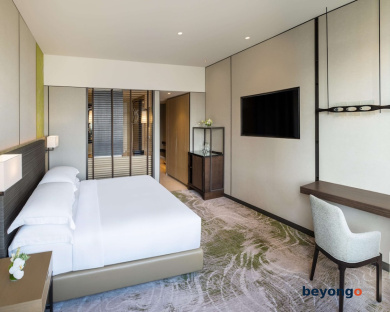 Millennium Hilton Bangkok 38