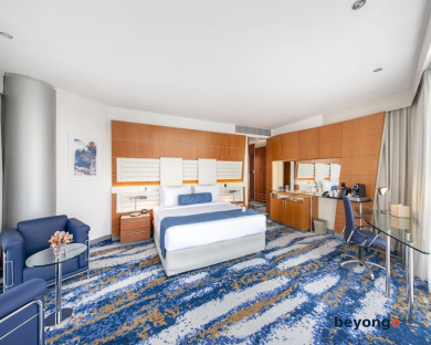 Movenpick Dubai Creek 19