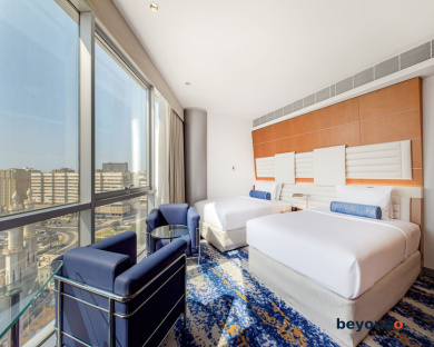 Movenpick Dubai Creek 5