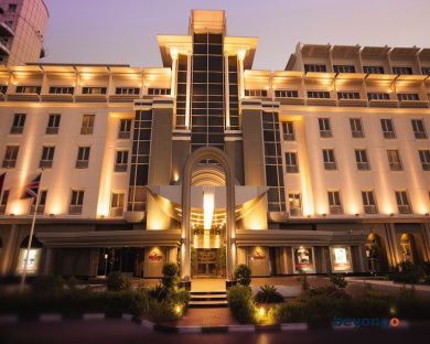 Movenpick Hotel and Apartments Bur Dubai