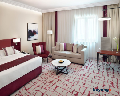 Movenpick Hotel and Apartments Bur Dubai 11
