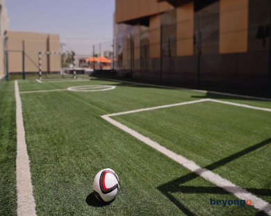 Movenpick Hotel and Apartments Bur Dubai 5