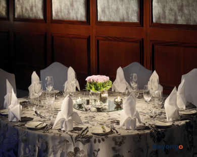 Movenpick Hotel and Apartments Bur Dubai 93
