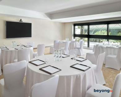 Movenpick Hotel Apartments Downtown Dubai 100