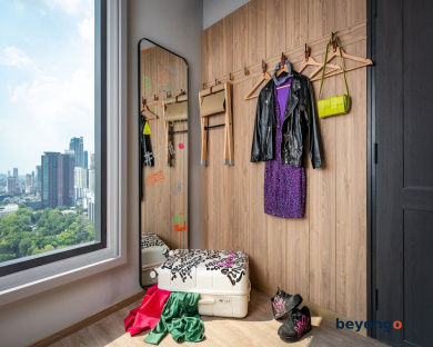 Moxy Bangkok Ratchaprasong 19