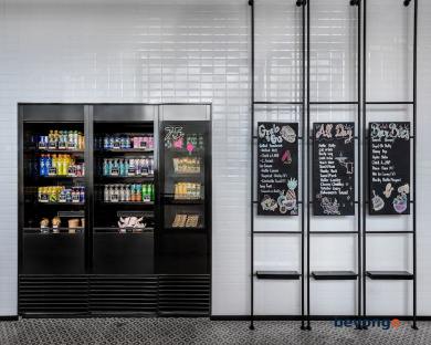 Moxy Bangkok Ratchaprasong 35