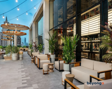 Moxy Bangkok Ratchaprasong 36