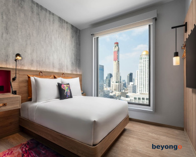 Moxy Bangkok Ratchaprasong 43