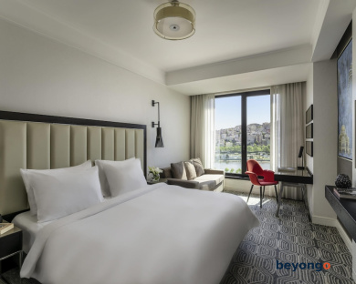 Mövenpick Hotel Istanbul Golden Horn 43