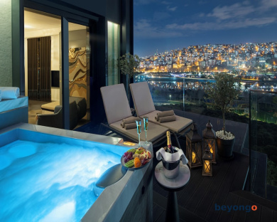 Mövenpick Hotel Istanbul Golden Horn 5