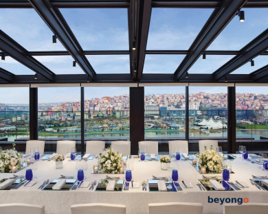 Mövenpick Hotel Istanbul Golden Horn 97