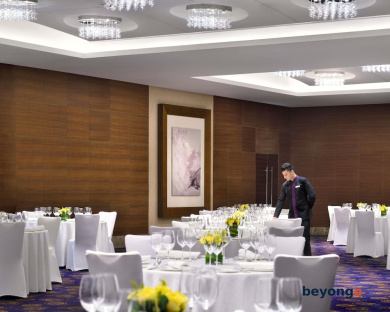 Mövenpick Hotel Jumeirah Beach 61