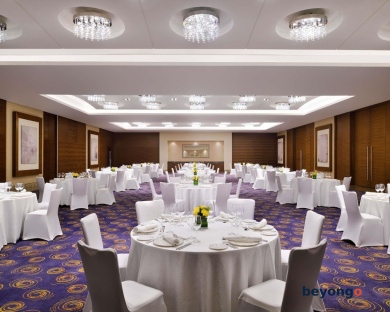 Mövenpick Hotel Jumeirah Beach 63