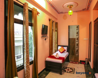 Nahar Singh Haveli 28