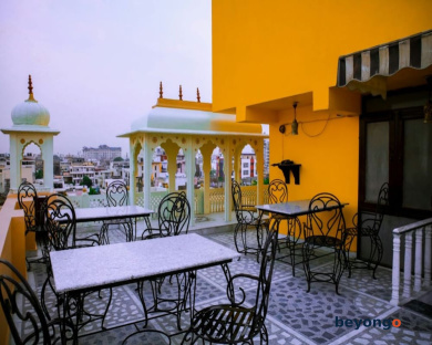 Nahar Singh Haveli 47
