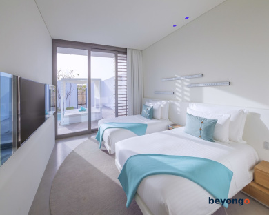 Nikki Beach Resort and Spa Dubai 19