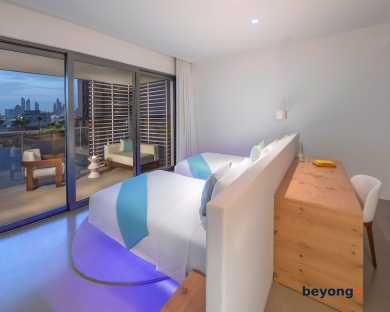 Nikki Beach Resort and Spa Dubai 47
