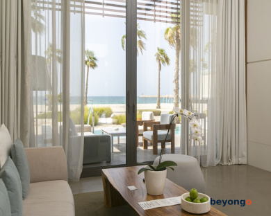 Nikki Beach Resort and Spa Dubai 60