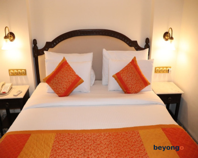 Nirbana Palace - A Heritage Hotel 25