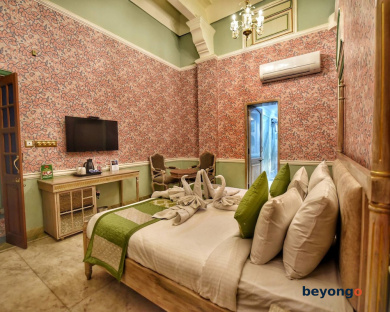 Nirbana Palace - A Heritage Hotel 26