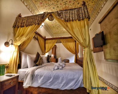 Nirbana Palace - A Heritage Hotel 28