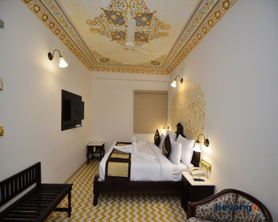 Nirbana Palace - A Heritage Hotel 39
